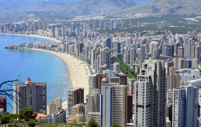 LAST MINUTE BENIDORM! Sejur de 7 nopti de la doar 790 euro/pers. Zbor din Bucuresti!-5