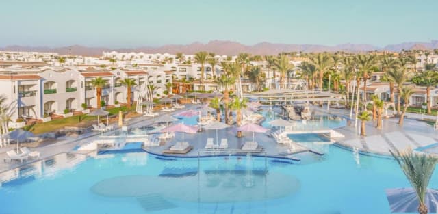 Revelion in Sharm el Sheikh: 1025 euro cazare 7 nopti cu All inclusive+ transport avion+ toate taxele