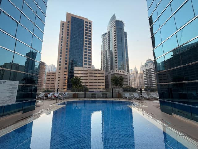 LAST MINUTE DUBAI, GOLDEN TULIP MEDIA 4*, 7 NOPTI CAZARE CU MIC DEJUN, ZBOR DIN BUCURESTI