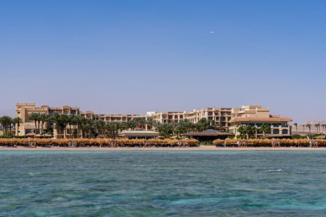Last minute EGIPT - Tropitel Sahl Hasheesh 5* (Sahl Hasheesh) UAI, din Bucuresti - pe 25 NOV, 850 EUR / pers
